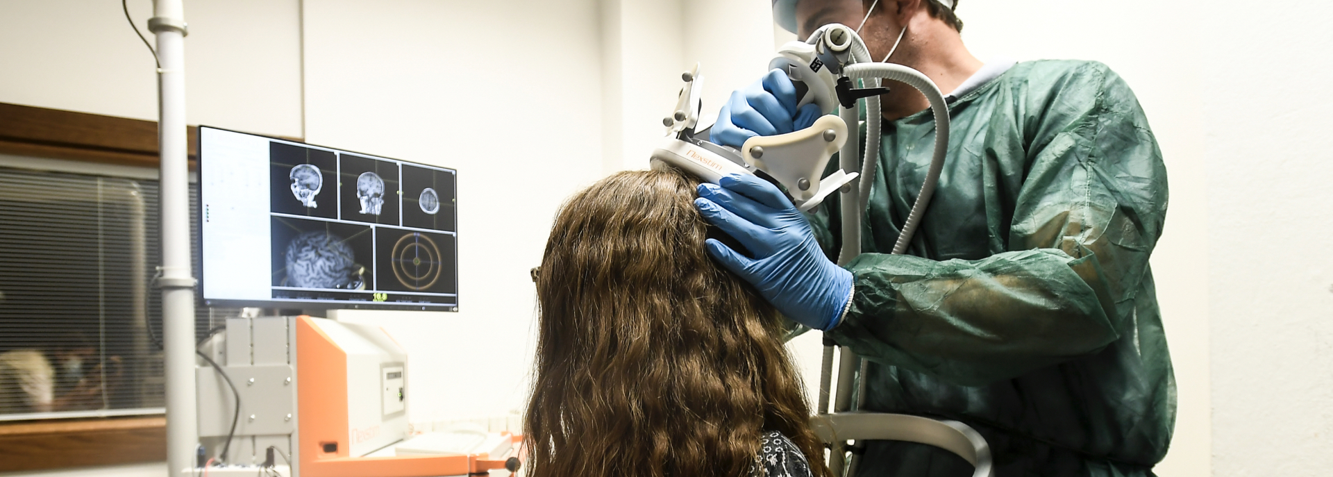 ricercatori del Laboratorio Neurofisiologia, Dott.ssa Eleonora Arrigoni e Dott. Giacomo Guidali
